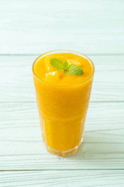 taze mango smoothies 