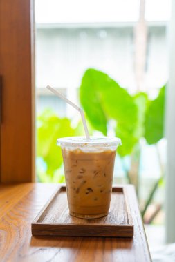 buzlu kahve fincanı 