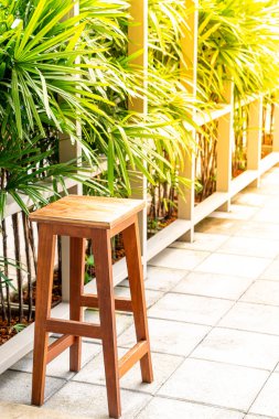 boş ahşap sandalye 