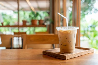 buzlu kahve fincanı 