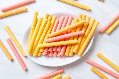 renkli gofret sopa rulo 