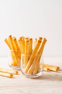 cam bisküvi ekmek çubuğu