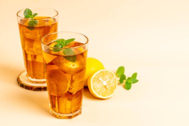 Buz limon çay bardak