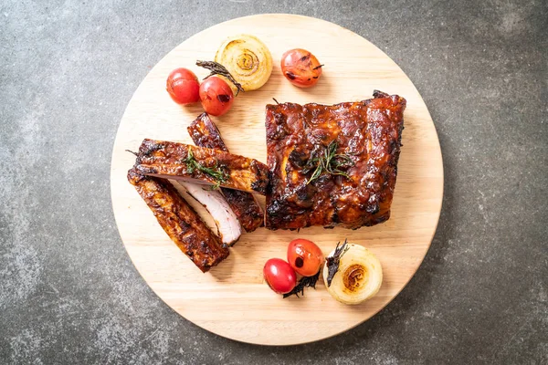 Izgara Barbekü kaburga domuz