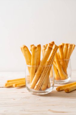 cam bisküvi ekmek çubuğu