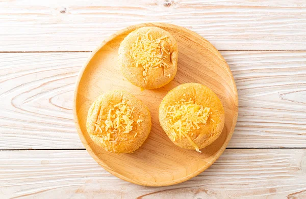 peynirli sünger fincan kek