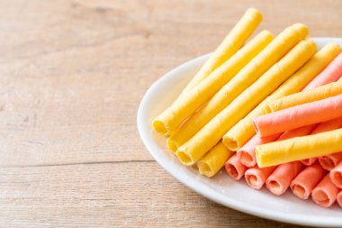 renkli gofret sopa rulo 