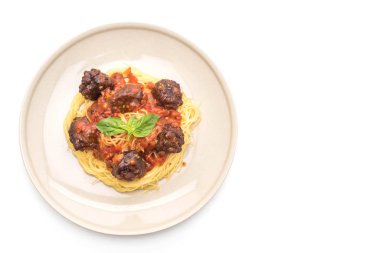 Köfteli spagetti. 