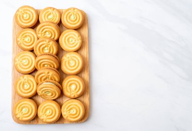 pandan kremalı kurabiyeler