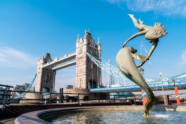 Londra 'daki kule köprüsü