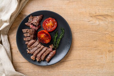 Izgara orta nadir sığır eti biftek