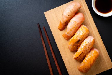 somon Sushi Yakılan
