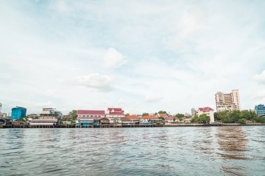 Chao Pra Ya Nehri ile Bangkok City