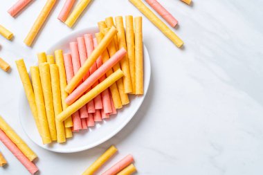 renkli gofret sopa rulo 