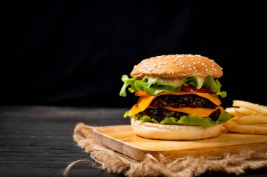 Taze lezzetli hamburger. 