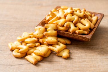 alfabe bisküvi ekmek