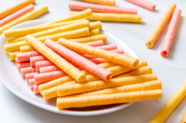 renkli gofret sopa rulo 