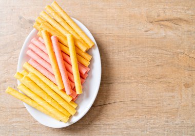 renkli gofret sopa rulo 