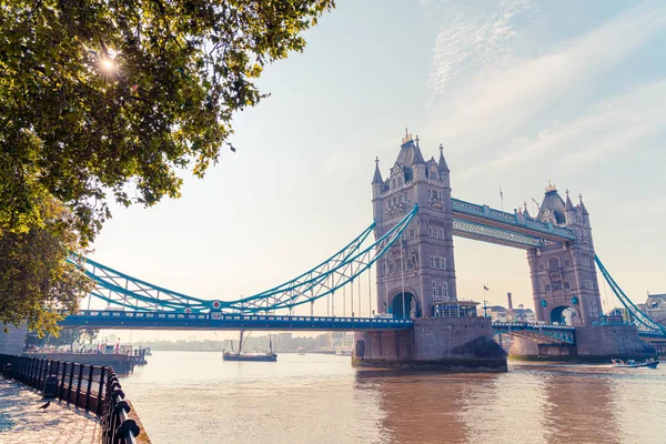 Tower Bridge à Londres — Photo
