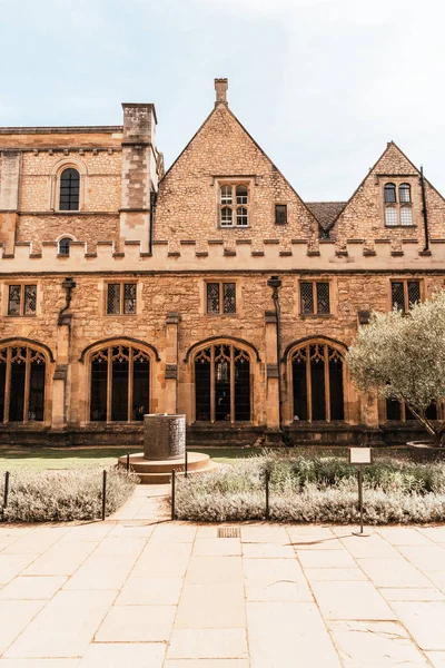 Hermosa arquitectura Christ Church Cathedral en Oxford, Reino Unido — Foto de Stock