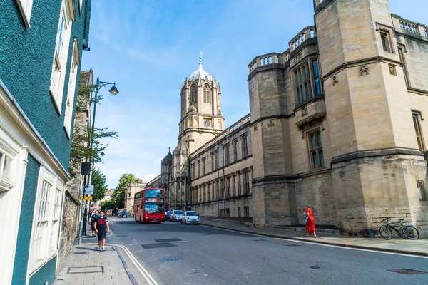 Oxford, Wielka Brytania-sierpień 29 2019: Cityscape of Oxford w Wielkiej Brytanii — Zdjęcie stockowe