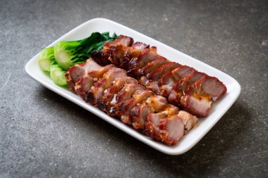 Kırmızı Barbekü domuz eti kızartma 