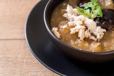 Kızarmış Balık Maw kırmızı et suyu çorbası Yengeç 