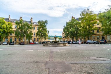 Bath, Uk - 30 Ağustos 2019: Bir Gürcistan Çeşmesi (Laura Place fo