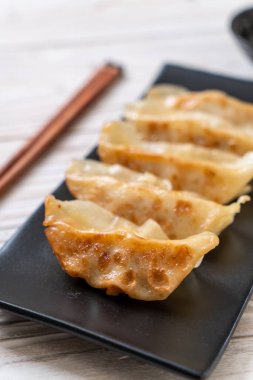 Japon sosu veya köfte snack 