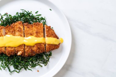 limon limon soslu kızarmış tavuk