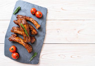 Izgara Barbekü kaburga domuz