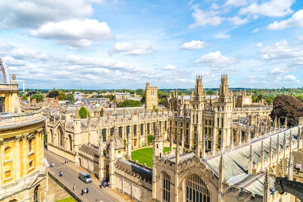 Vista ad alto angolo di High Street of Oxford City, Regno Unito — Foto Stock