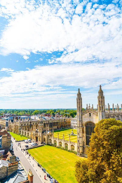 Cambridge şehrinin yüksek açı görünümü, İngiltere — Stok fotoğraf