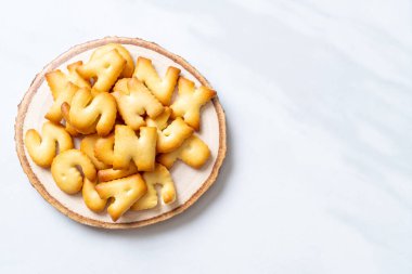 alfabe bisküvi ekmek