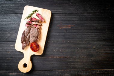 Izgara orta nadir sığır eti biftek