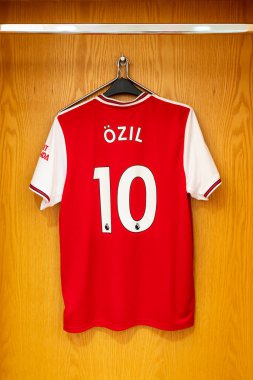 Londra, Uk- 31 Ağustos 2019: Ozil 'in Cephanelik Malzemeleri