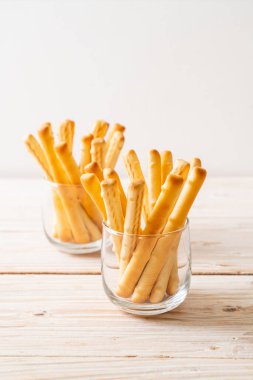 cam bisküvi ekmek çubuğu