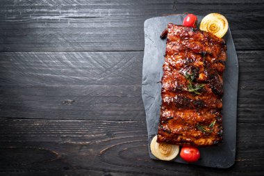 Izgara Barbekü kaburga domuz