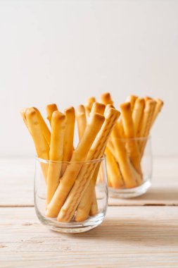 cam bisküvi ekmek çubuğu