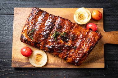 Izgara Barbekü kaburga domuz