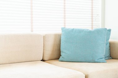 plaj ve deniz ile tropikal Maldivler tatil otel ve ada