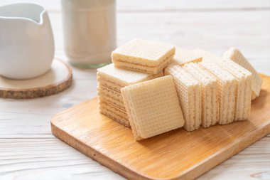 krema ile süt gofret