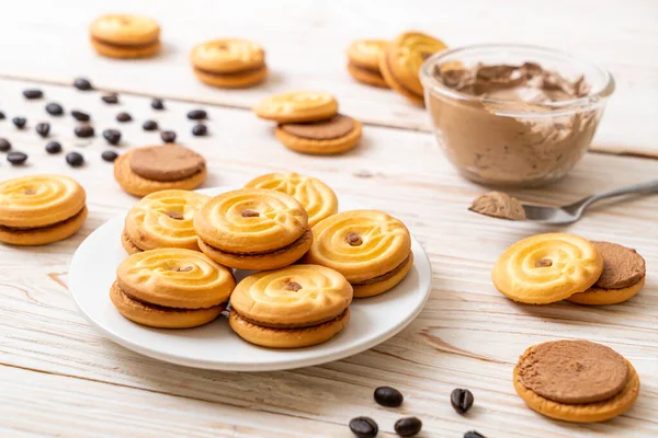 Kahve kremalı kurabiyeler — Stok fotoğraf