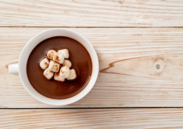 Chocolate caliente con malvaviscos — Foto de Stock