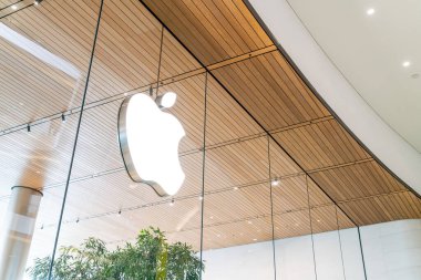 Bangkok, Tayland-Temmuz 17, 2019: Apple ıconsiam 'da Apple logosu