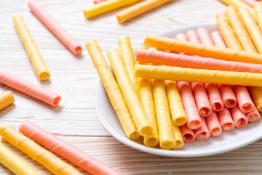 renkli gofret sopa rulo 