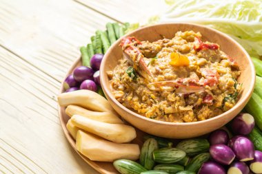 Chili Yapıştır kaynamaya yengeç veya Hindistan cevizi m ile yengeç ve soya sos ile