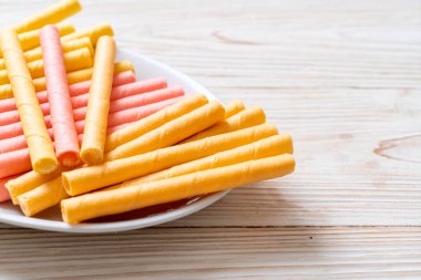 renkli gofret sopa rulo 