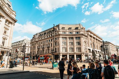 Londra, İngiltere -2 Eylül 2019: Oxfo 'nun ünlü Oxford Sirki