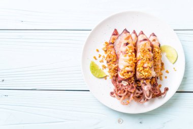 sarımsaklı kızarmış kalamar